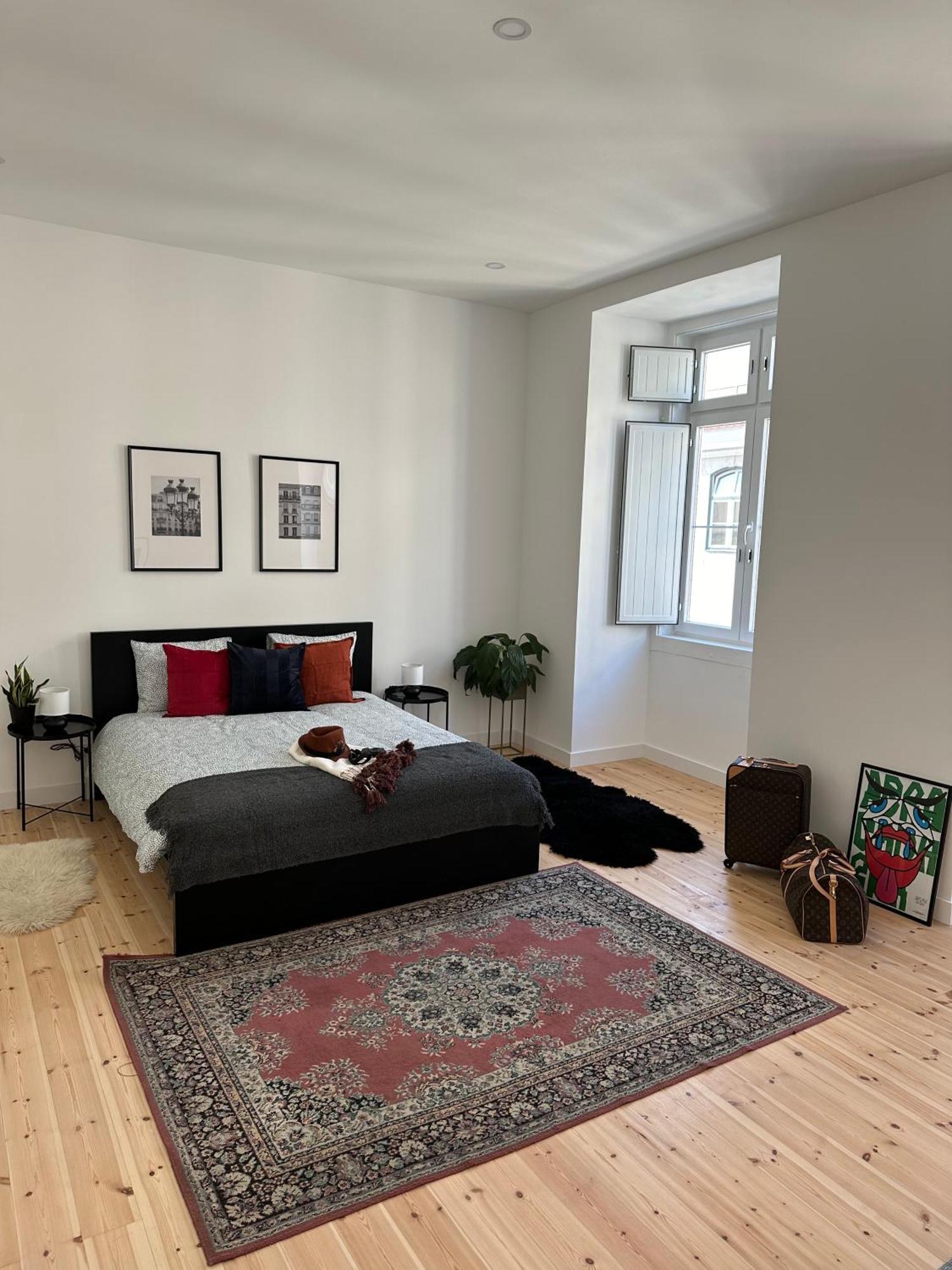 Baixa Chiado Bedrooms * Lisbon